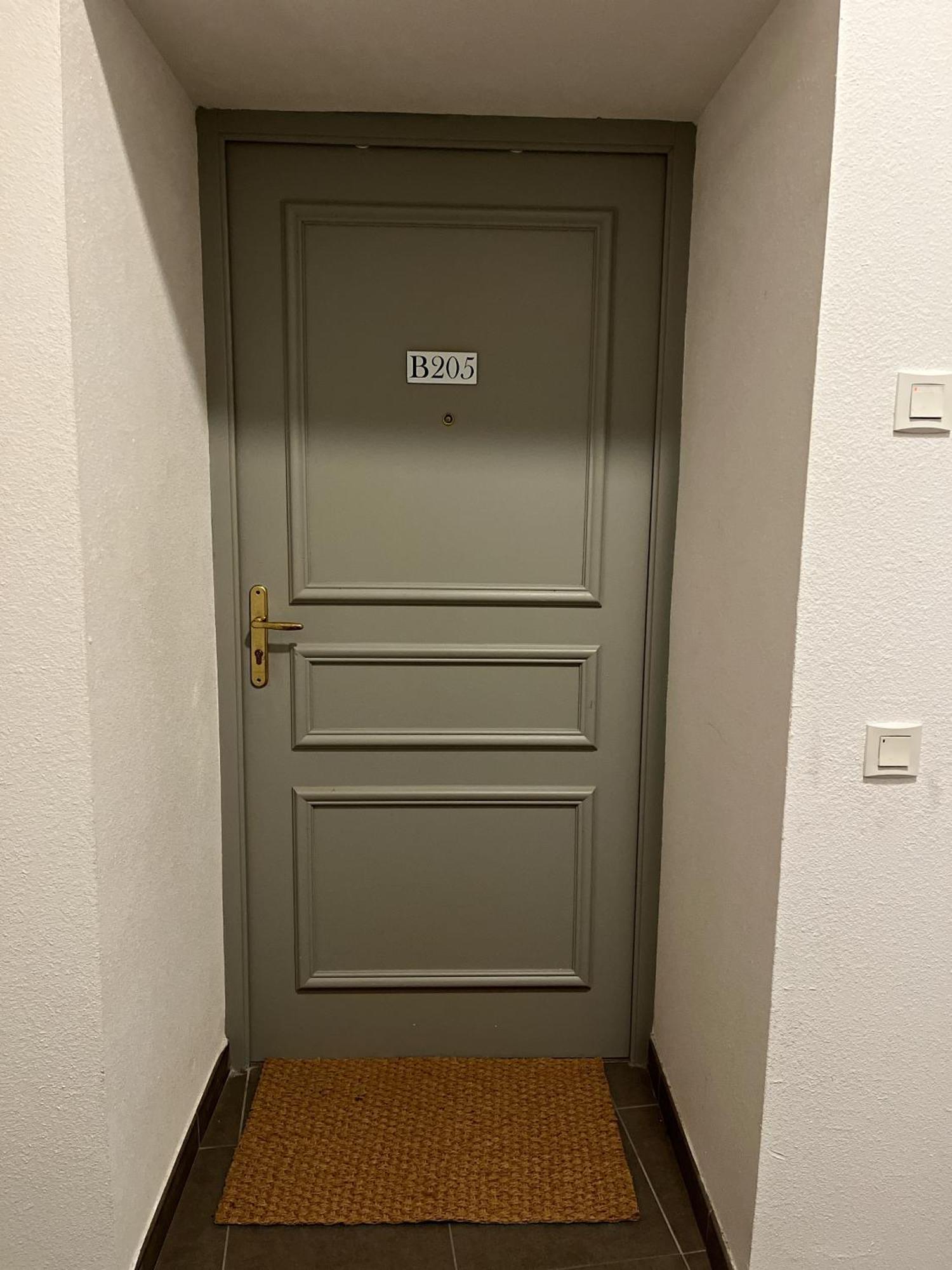 Appartement Chez Rose Narbonne Buitenkant foto